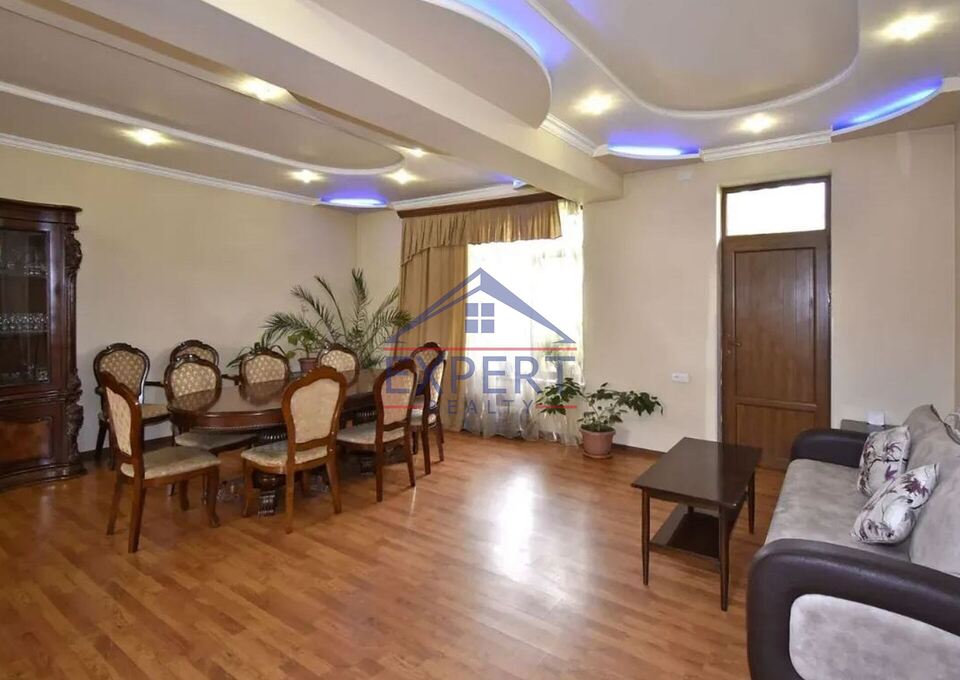 ԴԱՎԹԱՇԵՆ, ՍԱՍՆԱ ԾՌԵՐԻ ՓՈՂՈՑ, 3 ՀԱՐԿԱՆԻ ՔԱՐԵ ՏՈՒՆ