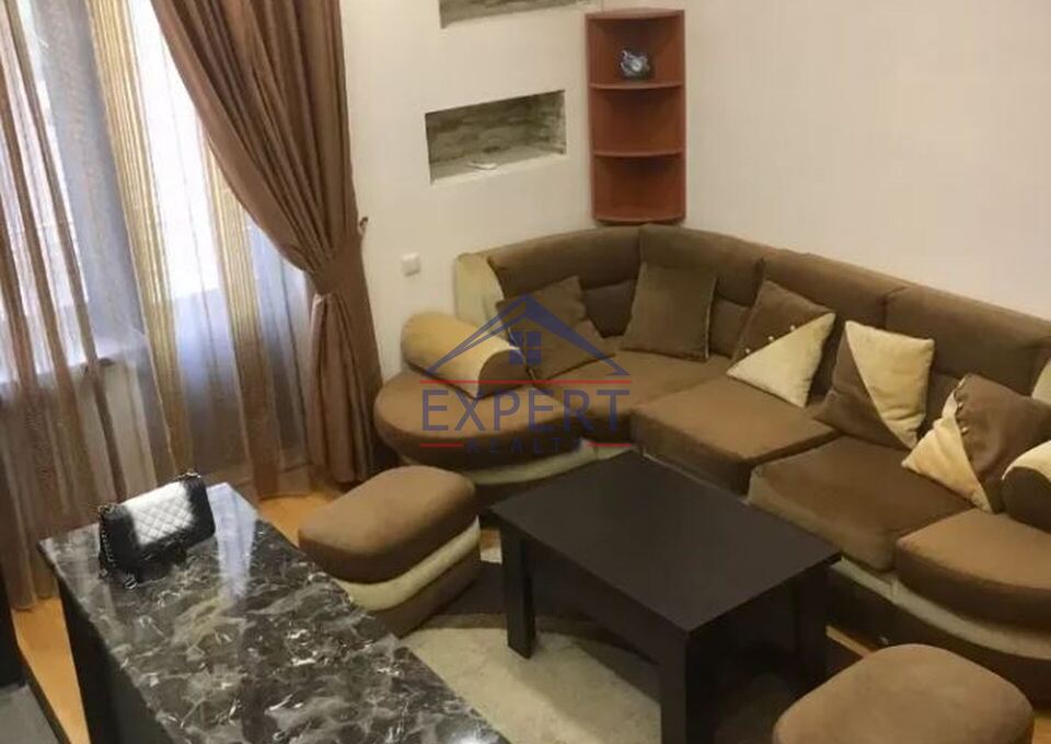 ԱՐԱԲԿԻՐ, ԿԻԵՎՅԱՆ ՓՈՂՈՑ, 2 ՍԵՆՅԱԿ