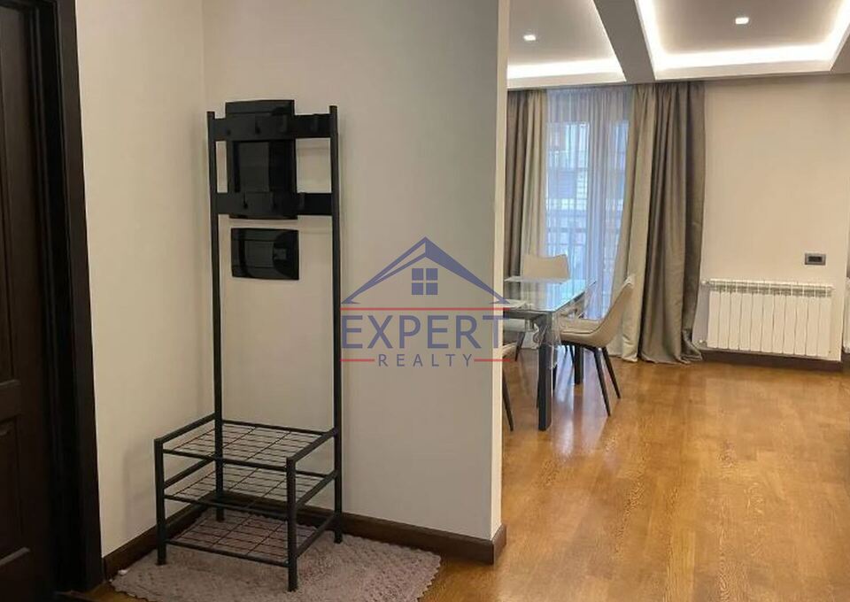 ԿԵՆՏՐՈՆ,ՆԱԼԲԱՆԴՅԱՆ ՓՈՂՈՑ 3 ՍԵՆՅԱԿ