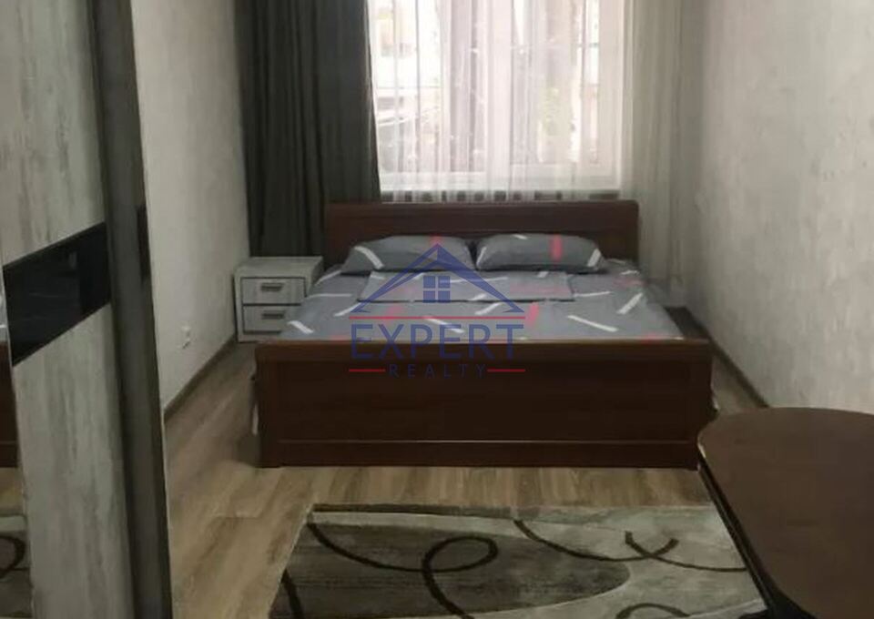 ԿԵՆՏՐՈՆ,ԶԱՔՅԱՆ ՓՈՂՈՑ  3 ՍԵՆՅԱԿ