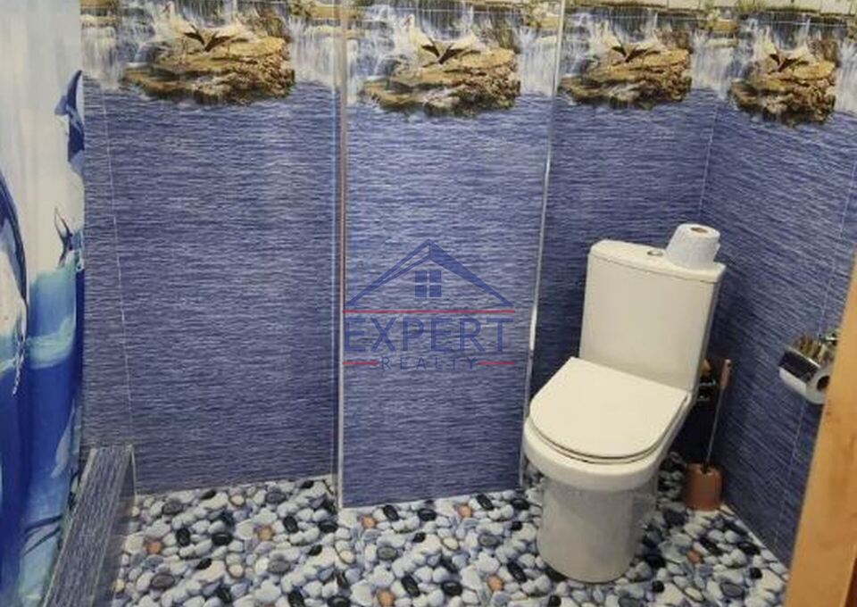 ԿԵՆՏՐՈՆ ՌՈՍՏՈՄԻ ՓՈՂՈՑ, 3 ՍԵՆՅԱԿ