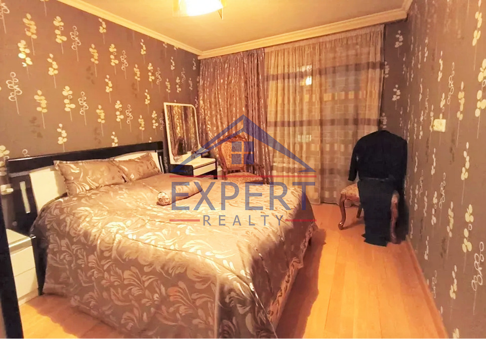 ՔԱՆԱՔԵՌ ԶԵՅԹՈՒՆ, ԴՐՈՅԻ ՓՈՂՈՑ, 3 ՍԵՆՅԱԿ