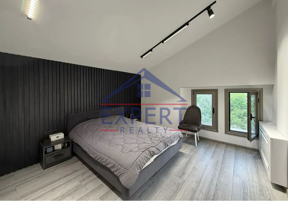 ՆՈՐՔ ՄԱՐԱՇ, Գ․ ՀՈՎՍԵՓՅԱՆ, 4 ՍԵՆՅԱԿ