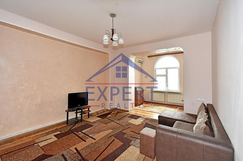 ԿԵՆՏՐՈՆ, ԱՂԱՅԱՆ ՓՈՂՈՑ, 3 ՍԵՆՅԱԿ