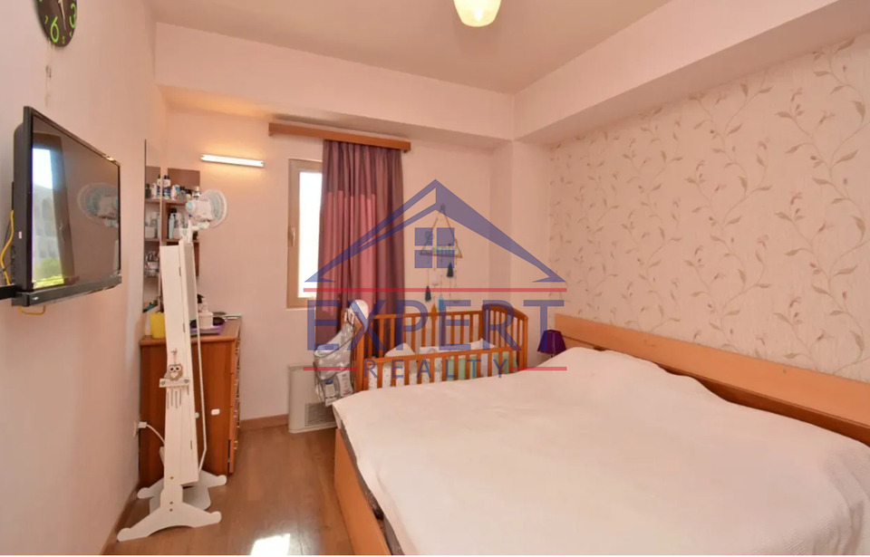 ԿԵՆՏՐՈՆ, ԼԵՈ ՓՈՂՈՑ, 3 ՍԵՆՅԱԿ