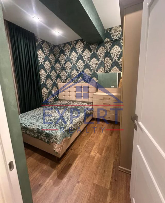 ԱՐԱԲԿԻՐ ԱԴՈՆՑԻ ՓՈՂՈՑ, 3 ՍԵՆՅԱԿ