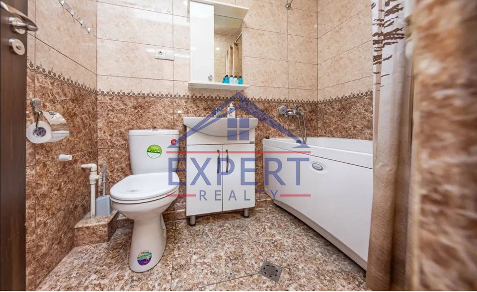 ԿԵՆՏՐՈՆ, ԱՐԳԻՇՏԻ ՓՈՂՈՑ , 3 ՍԵՆՅԱԿ