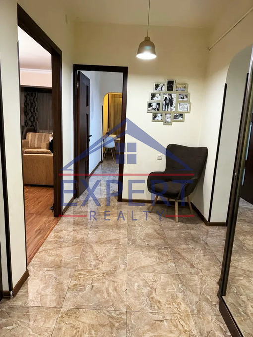 ՔԱՆԱՔԵՌ ԶԵՅԹՈՒՆ, ՍՈՒՐԵՆՅԱՆ ՓՈՂՈՑ, 3 ՍԵՆՅԱԿ