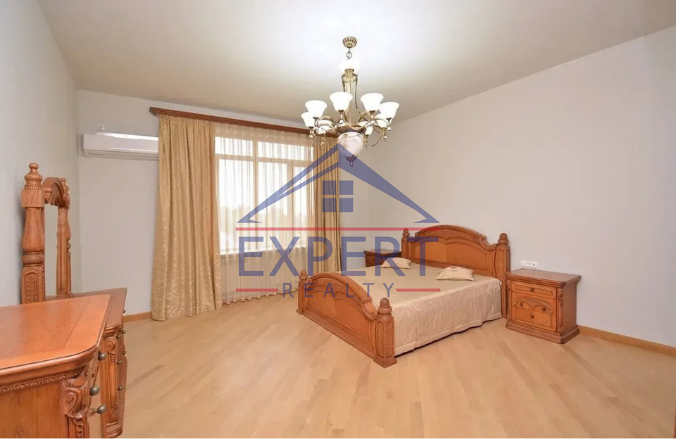 ՆՈՐՔ ՄԱՐԱՇ, Ա․ ԱՐՄԵՆԱԿՅԱՆ ՓՈՂՈՑ, 5 ՍԵՆՅԱԿ