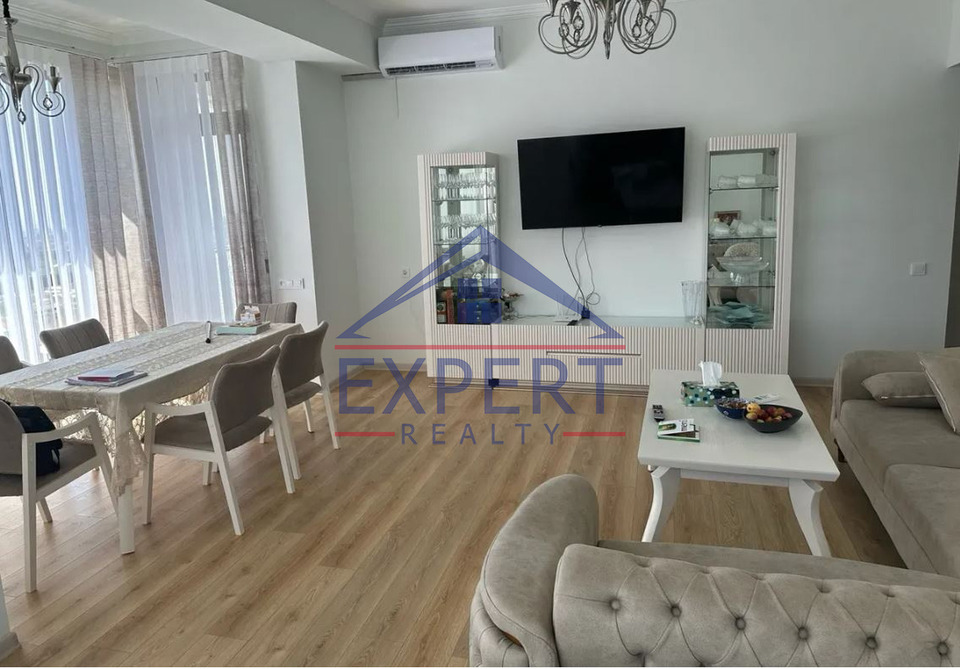 ՔԱՆԱՔԵՌ ԶԵՅԹՈՒՆ, Կ․ ՈՒԼՆԵՑԻ ՓՈՂՈՑ , 3 ՍԵՆՅԱԿ