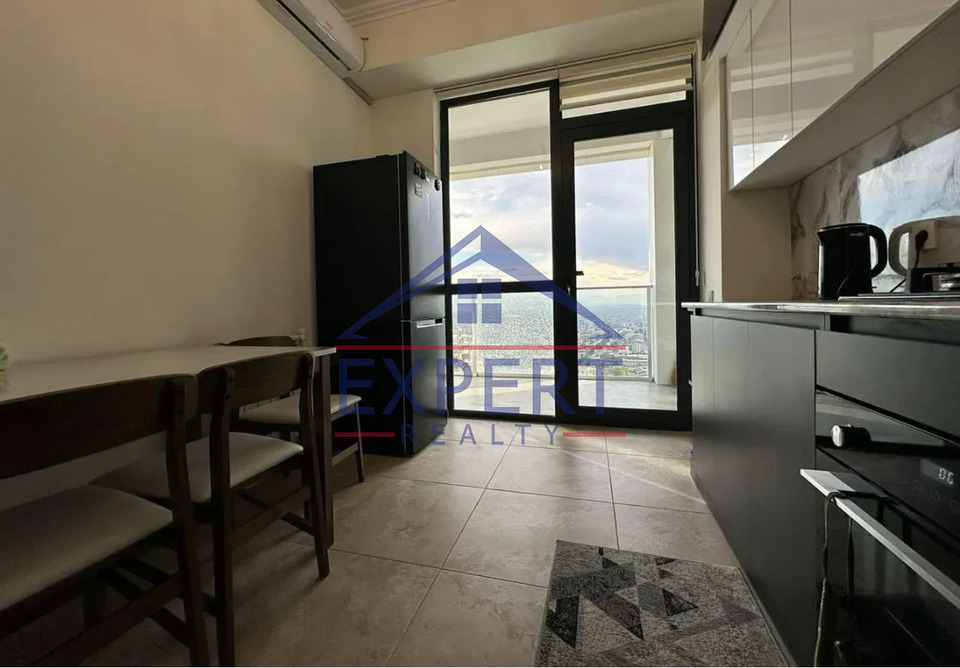 ՔԱՆԱՔԵՌ ԶԵՅԹՈՒՆ, Կ․ ՈՒԼՆԵՑԻ ՓՈՂՈՑ , 3 ՍԵՆՅԱԿ