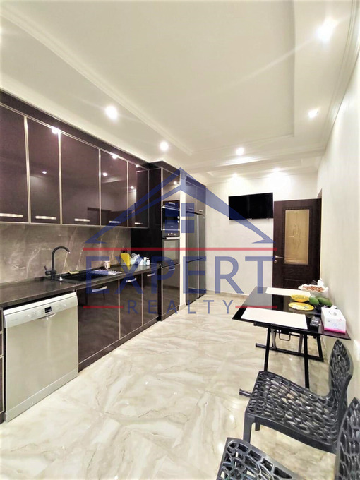 ՔԱՆԱՔԵՌ-ԶԵՅԹՈՒՆ, Ա․ԱՀԱՐՈՆՅԱՆ ՓՈՂՈՑ, 4 ՍԵՆՅԱԿ