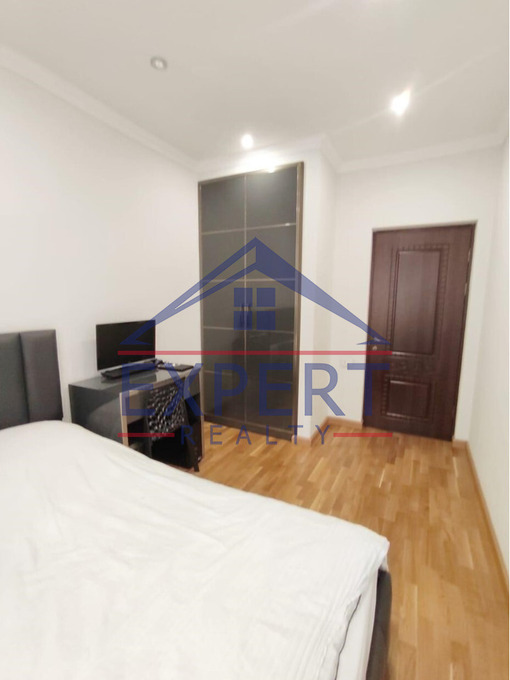 ՔԱՆԱՔԵՌ-ԶԵՅԹՈՒՆ, Ա․ԱՀԱՐՈՆՅԱՆ ՓՈՂՈՑ, 4 ՍԵՆՅԱԿ