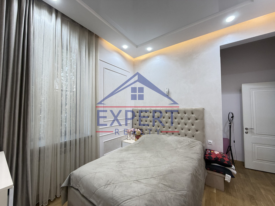 ԿԵՆՏՐՈՆ, ԽԱՆՋՅԱՆ  ՓՈՂՈՑ, 3 ՍԵՆՅԱԿ