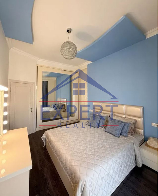 ԿԵՆՏՐՈՆ, ՔԱՋԱԶՆՈՒՆՈՒ ՓՈՂՈՑ  3 ՍԵՆՅԱԿ