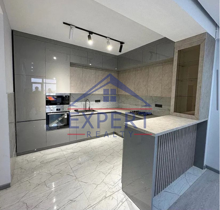 Դավթաշեն, ԱՆԱՍՏԱՍ ՄԻԿՈՅԱՆ, 3 ՍԵՆՅԱԿ