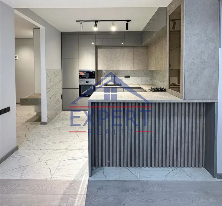 ԴԱՎԹԱՇԵՆ, ԱՆԱՍՏԱՍ ՄԻԿՈՅԱՆ, 3 ՍԵՆՅԱԿ