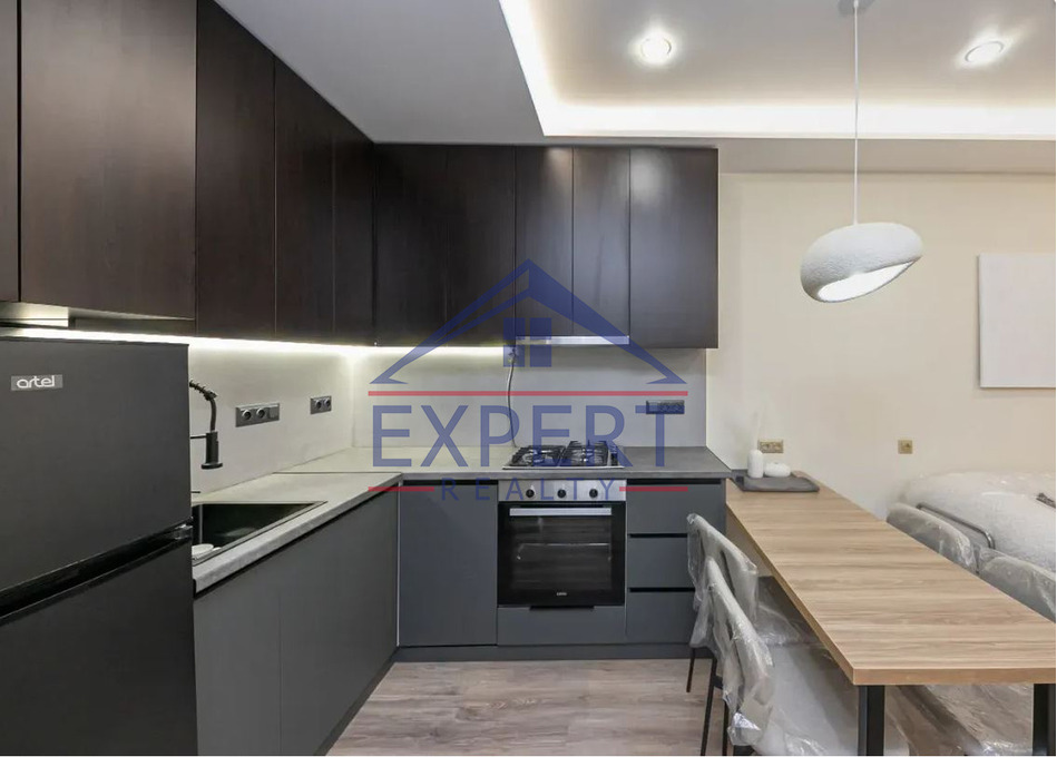 ԿԵՆՏՐՈՆ, ՎԱՐԴԱՆԱՆՑ ՓՈՂՈՑ , 2 ՍԵՆՅԱԿ