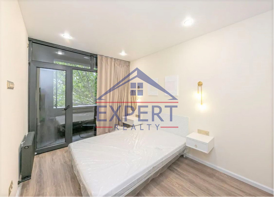 ԿԵՆՏՐՈՆ, ՎԱՐԴԱՆԱՆՑ ՓՈՂՈՑ , 2 ՍԵՆՅԱԿ