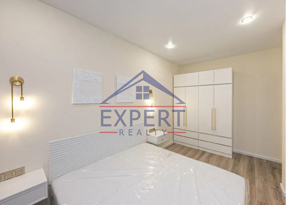 ԿԵՆՏՐՈՆ, ՎԱՐԴԱՆԱՆՑ ՓՈՂՈՑ , 2 ՍԵՆՅԱԿ