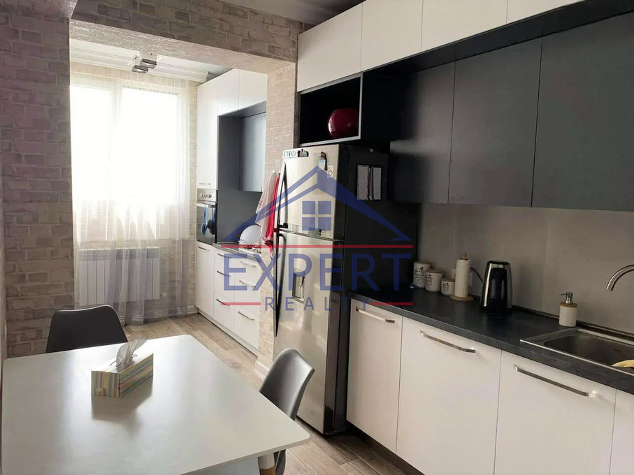 ՔԱՆԱՔԵՌ ԶԵՅԹՈՒՆ, ԱՎԵՏԻՍ ԱՀԱՐՈՆՅԱՆ ՓՈՂՈՑ, 3 ՍԵՆՅԱԿ