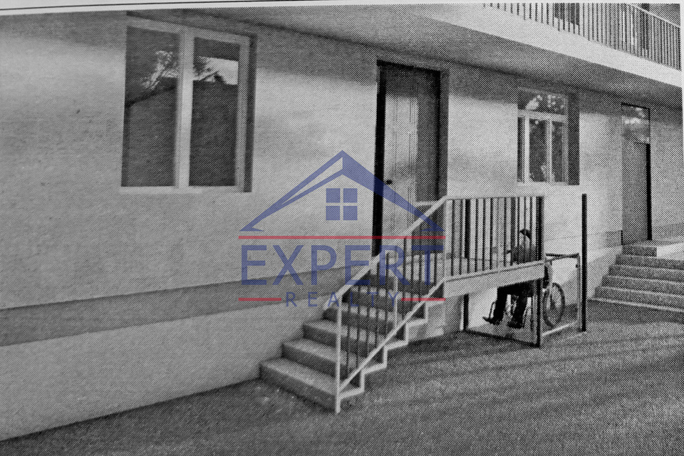 ԿԵՆՏՐՈՆ, ԱՂԱՅԱՆ ՓՈՂՈՑ, 44ՔՄ