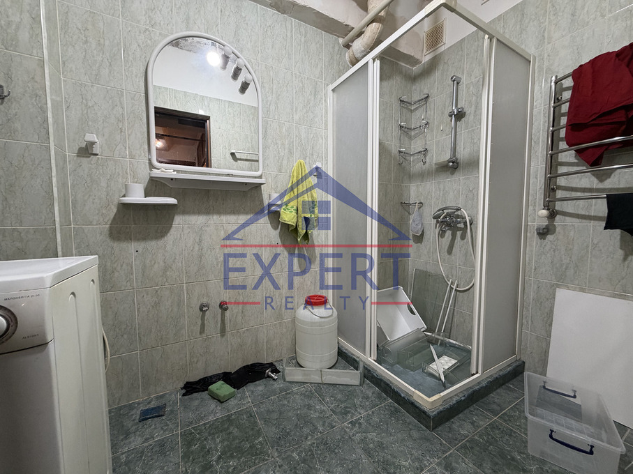 ԿԵՆՏՐՈՆ, ԱՂԱՅԱՆ ՓՈՂՈՑ, 44ՔՄ