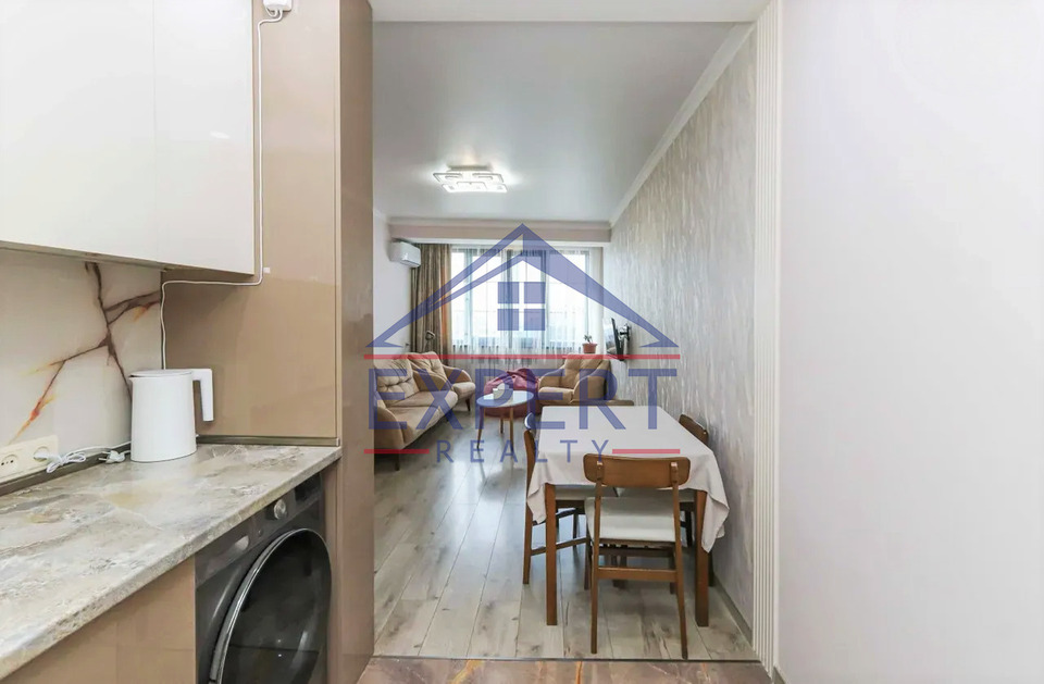 ԱՐԱԲԿԻՐ, ՎԱՀՐԱՄ ՓԱՓԱԶՅԱՆ ՓՈՂՈՑ, 2 ՍԵՆՅԱԿ