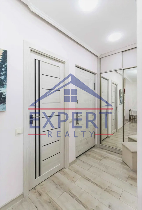 ԱՐԱԲԿԻՐ, ՎԱՀՐԱՄ ՓԱՓԱԶՅԱՆ ՓՈՂՈՑ, 2 ՍԵՆՅԱԿ