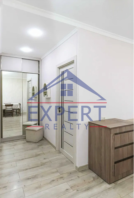 ԱՐԱԲԿԻՐ, ՎԱՀՐԱՄ ՓԱՓԱԶՅԱՆ ՓՈՂՈՑ, 2 ՍԵՆՅԱԿ