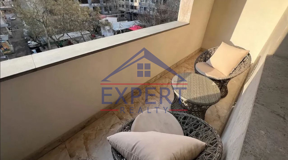 ԿԵՆՏՐՈՆ, ՄԱՇՏՈՑԻ ՊՈՂՈՏԱ  3 ՍԵՆՅԱԿ