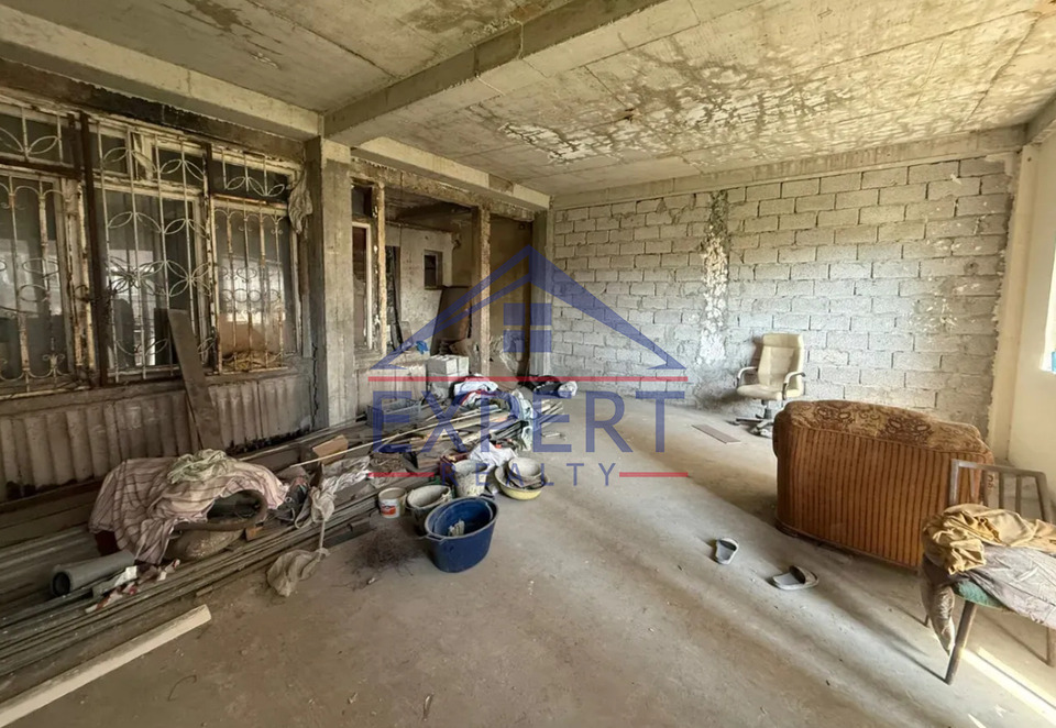 ԿԵՆՏՐՈՆ, ԱՎԱԳ ՊԵՏՐՈՅԱՆ ՓՈՂՈՑ, 3 ՍԵՆՅԱԿ