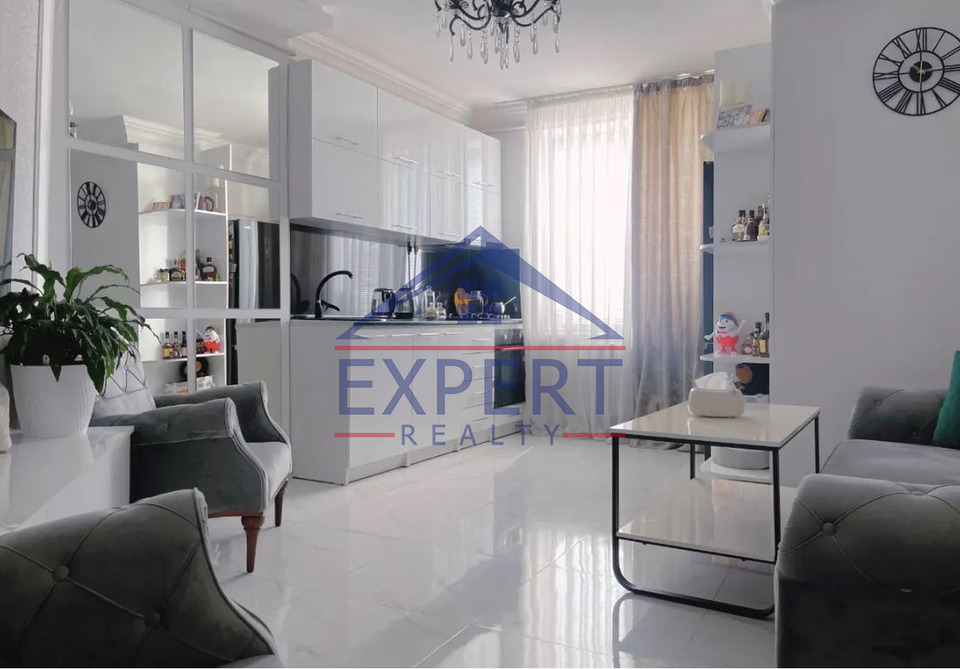 ԱՋԱՓՆՅԱԿ, ՆՈՐԱՇԵՆ ԹԱՂԱՄԱՍ, 2 ՍԵՆՅԱԿ