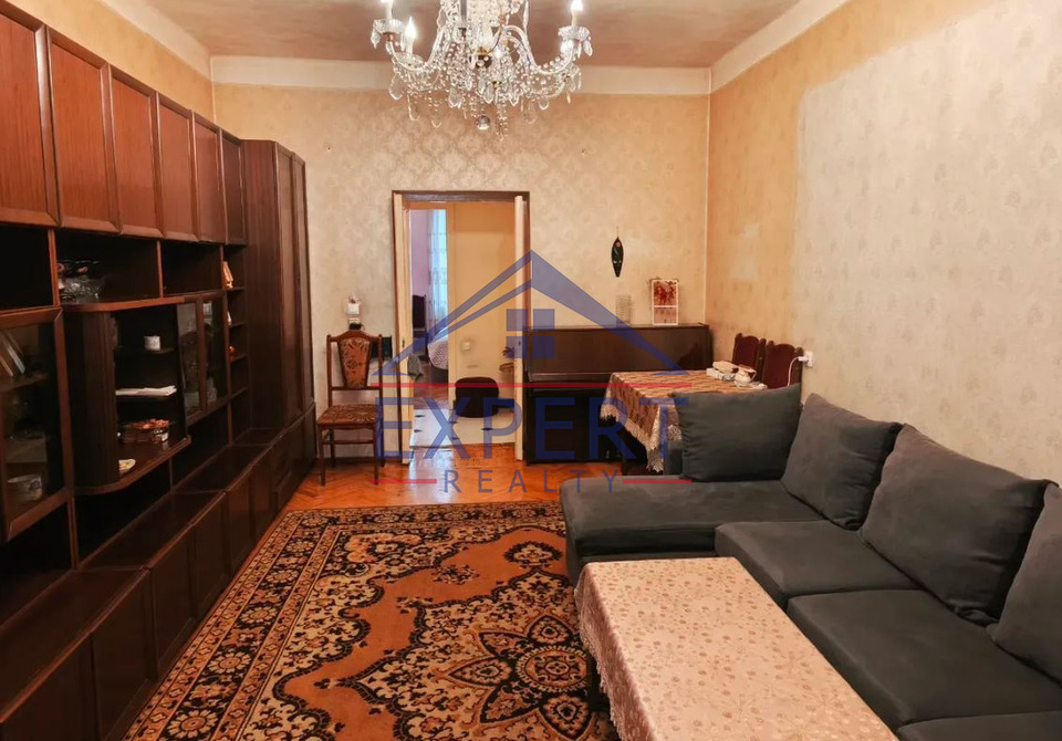 ԱՐԱԲԿԻՐ, ԿՈՄԻՏԱՍԻ ՊՈՂՈՏԱ, 2 ՍԵՆՅԱԿ