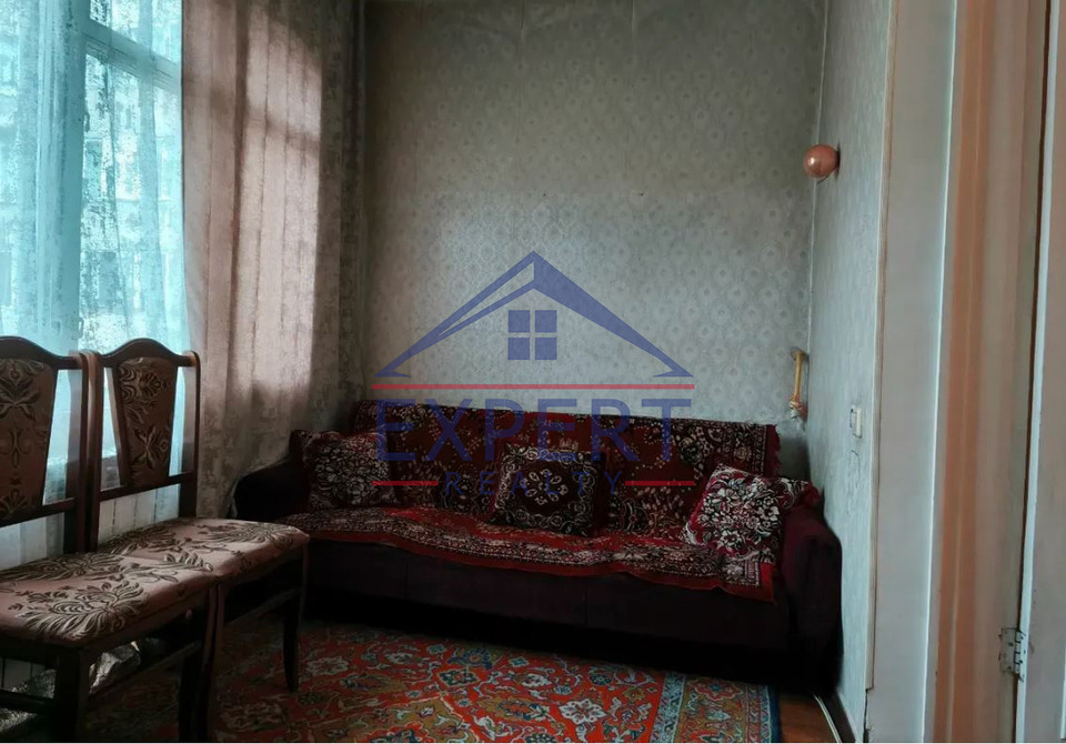 ԱՐԱԲԿԻՐ, ԿՈՄԻՏԱՍԻ ՊՈՂՈՏԱ, 2 ՍԵՆՅԱԿ