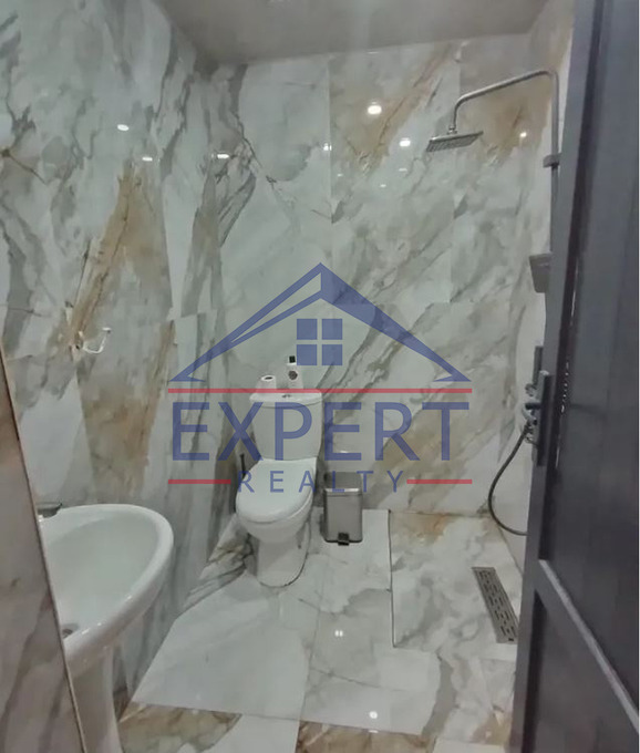 ԿԵՆՏՐՈՆ, ԽՈՐԵՆ ԱԲՐԱՀԱՄՅԱՆ, 40 ՔՄ