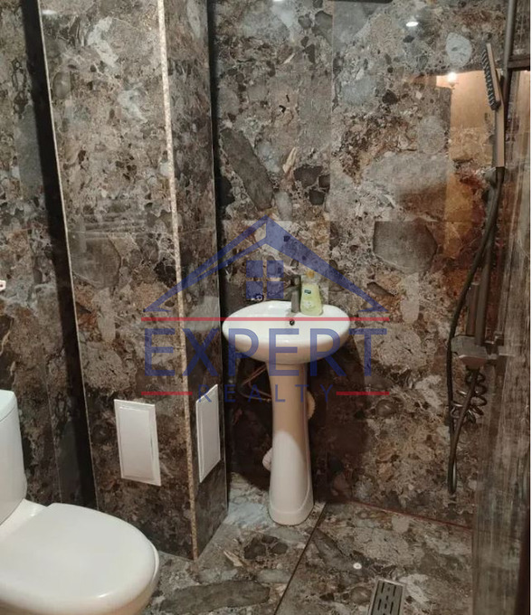 ԿԵՆՏՐՈՆ, ԽՈՐԵՆ ԱԲՐԱՀԱՄՅԱՆ, 40 ՔՄ