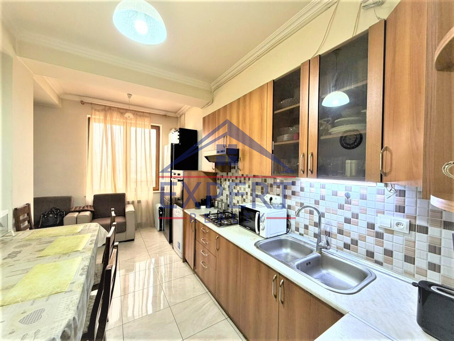 ԱՐԱԲԿԻՐ, ՀՐԱՉՅԱ ՔՈՉԱՐ ՓՈՂՈՑ, 2 ՍԵՆՅԱԿ