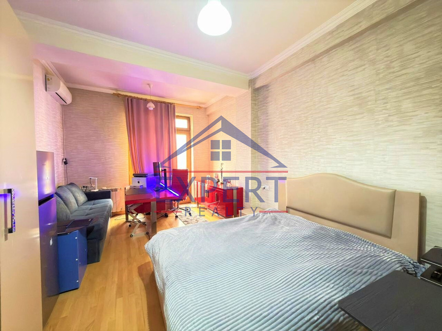 ԱՐԱԲԿԻՐ, ՀՐԱՉՅԱ ՔՈՉԱՐ ՓՈՂՈՑ, 2 ՍԵՆՅԱԿ