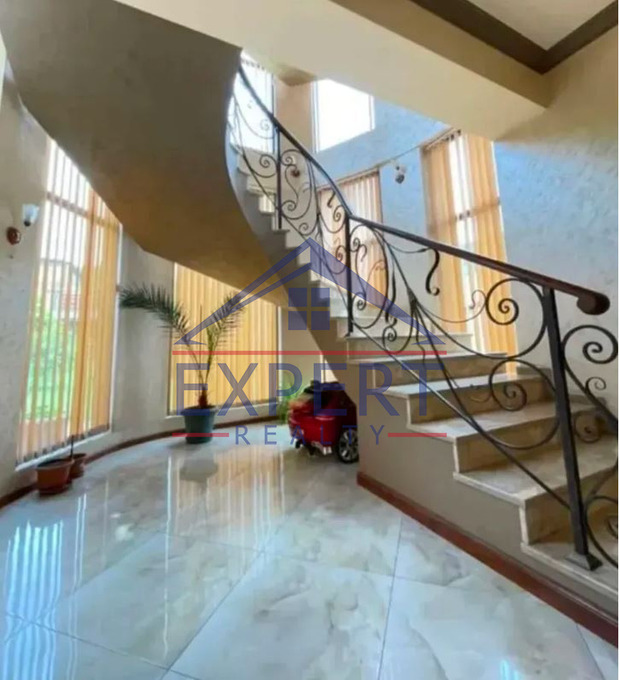 ՄԱԼԱԹԻԱ ՍԵԲԱՍՏԻԱ, ՏԻՉԻՆԱՅԻ ՓՈՂՈՑ , 4 ՍԵՆՅԱԿ