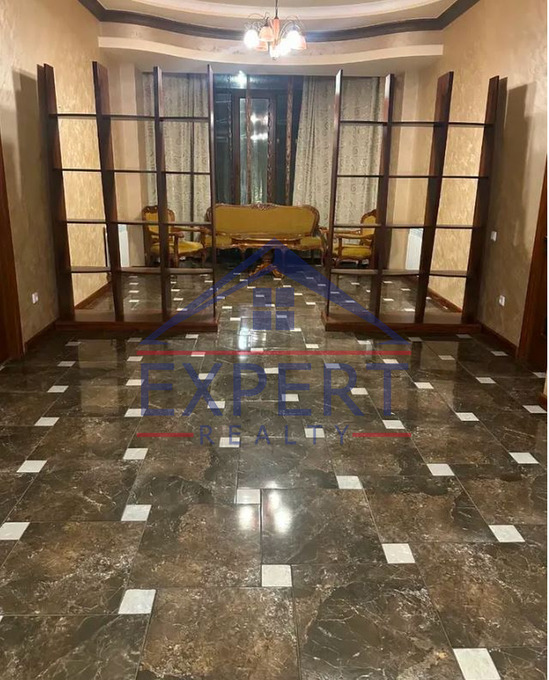 ՄԱԼԱԹԻԱ ՍԵԲԱՍՏԻԱ, ՏԻՉԻՆԱՅԻ ՓՈՂՈՑ , 4 ՍԵՆՅԱԿ