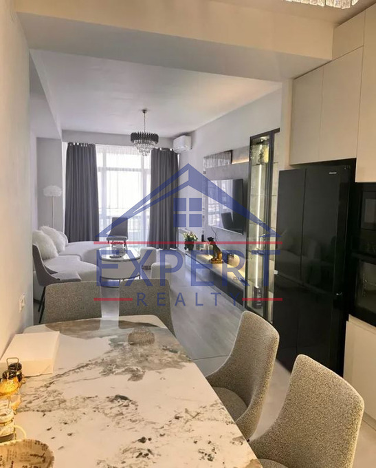 ԴԱՎԹԱՇԵՆ 4-ՐԴ ՓՈՂՈՑ, 2 ՍԵՆՅԱԿ