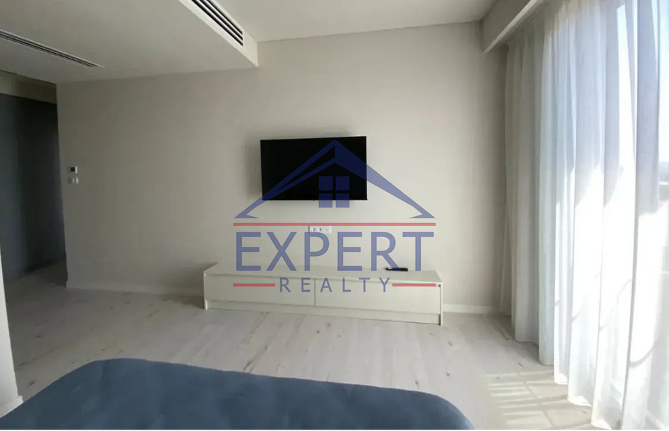 ԿԵՆՏՐՈՆ, ՏԵՐՅԱՆ ՓՈՂՈՑ, 3 ՍԵՆՅԱԿ