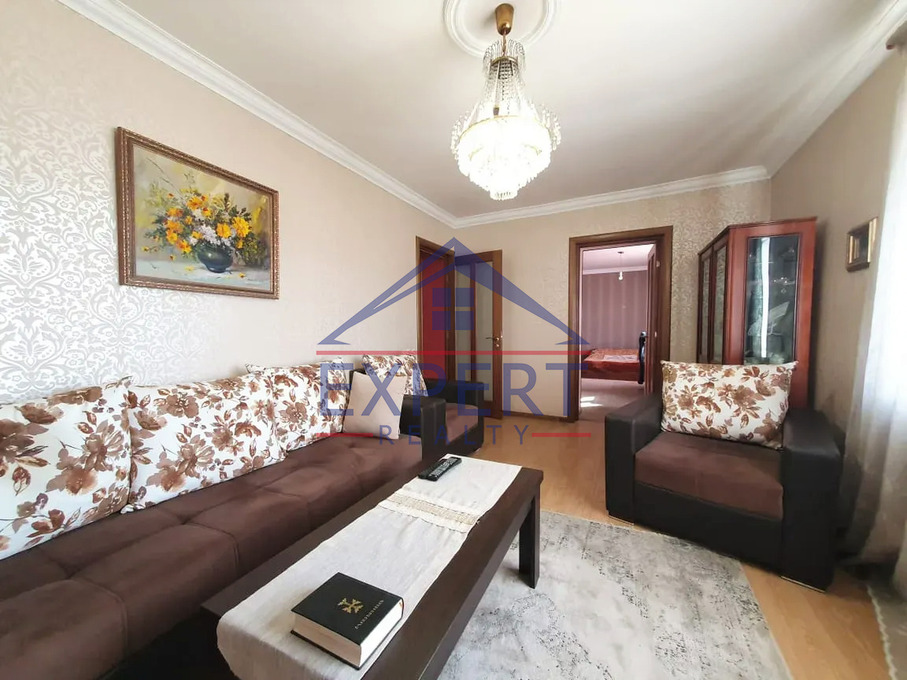 ԱՐԱԲԿԻՐ, ԿՈՄԻՏԱՍԻ ՊՈՂՈՏԱ, 3 ՍԵՆՅԱԿ