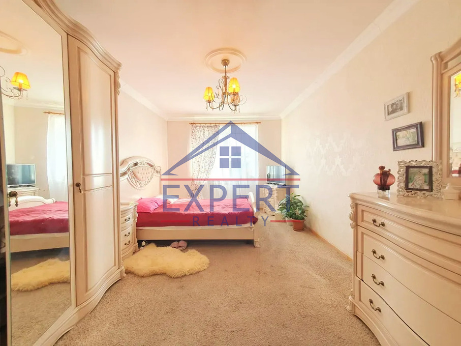 ԱՐԱԲԿԻՐ, ԿՈՄԻՏԱՍԻ ՊՈՂՈՏԱ, 3 ՍԵՆՅԱԿ