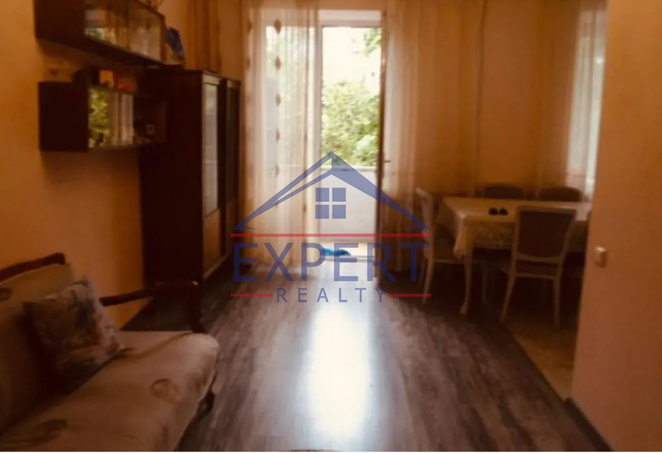 ԿԵՆՏՐՈՆ, ԲԱՂՐԱՄՅԱՆ ՊՈՂՈՏԱ  3 ՍԵՆՅԱԿ