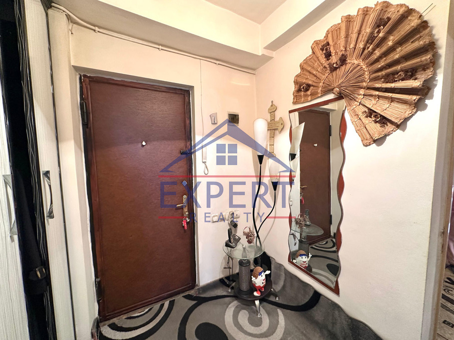 ԱՐԱԲԿԻՐ ԱԶԱՏՈՒԹՅԱՆ ՊՈՂՈՏԱ , 4 ՍԵՆՅԱԿ