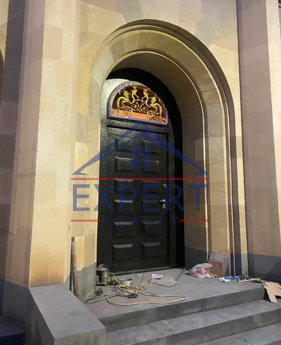 ԿԵՆՏՐՈՆ, ԶԱՐՈԲՅԱՆ ՓՈՂՈՑ, 1000ՔՄ