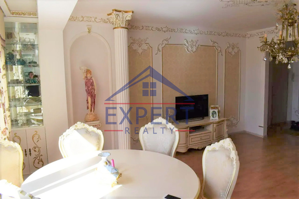 ՔԱՆԱՔԵՌ ԶԵՅԹՈՒՆ, ԱՐՄԵՆ ՏԻԳՐԱՆՅԱՆ ՓՈՂՈՑ, 3 ՍԵՆՅԱԿ