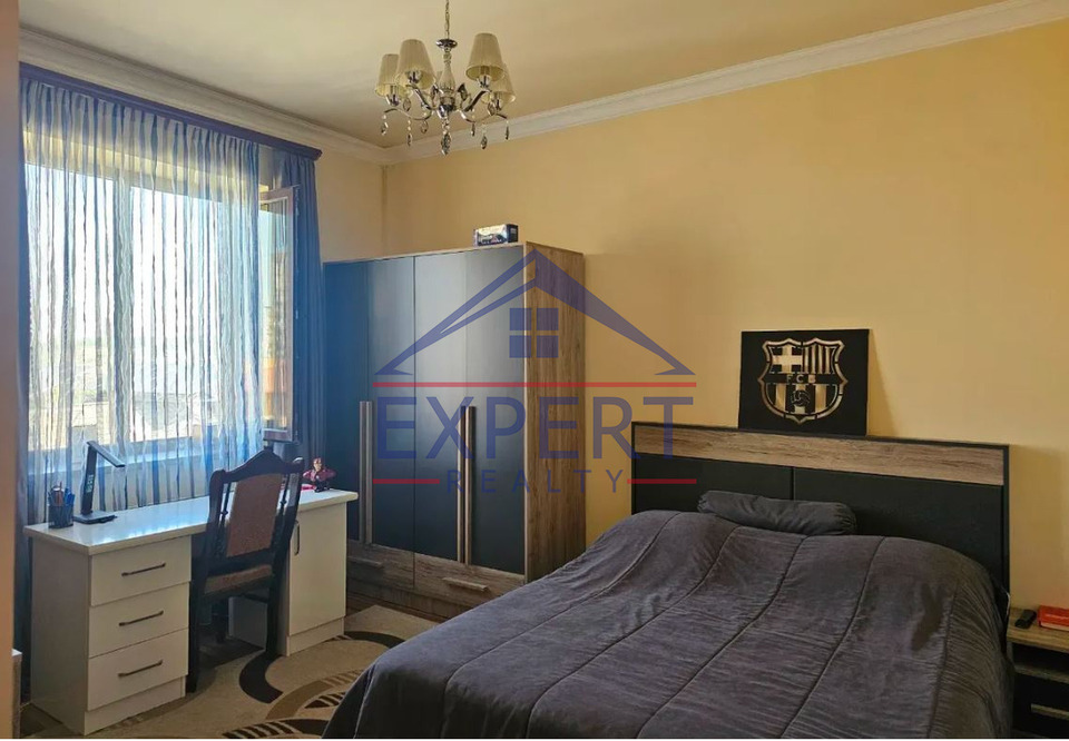 ԱՎԱՆ ԴՈՒՐՅԱՆ ՓՈՂՈՑ